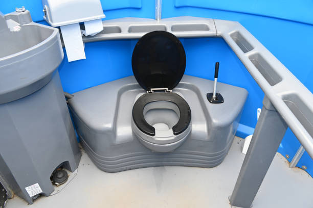 Best Portable restroom solutions  in Sullivan City, TX